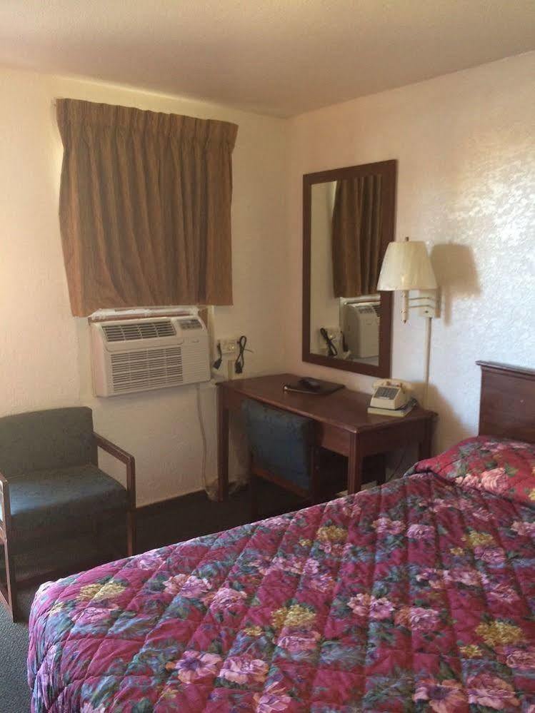 Americana Motel Tucumcari Bagian luar foto