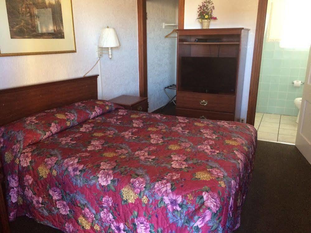 Americana Motel Tucumcari Bagian luar foto